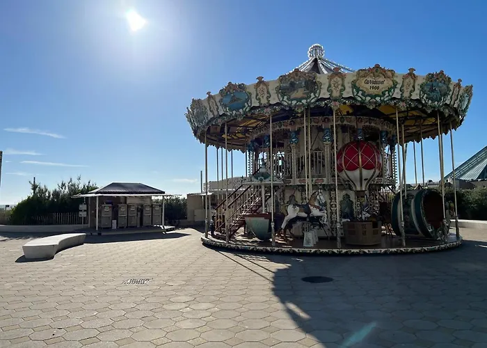 Lägenhet De L'hermitage, T2 Avec Parking