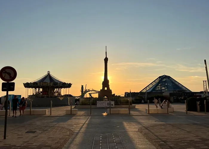 Résidence De L'hermitage, T2 Avec Parking Appartement